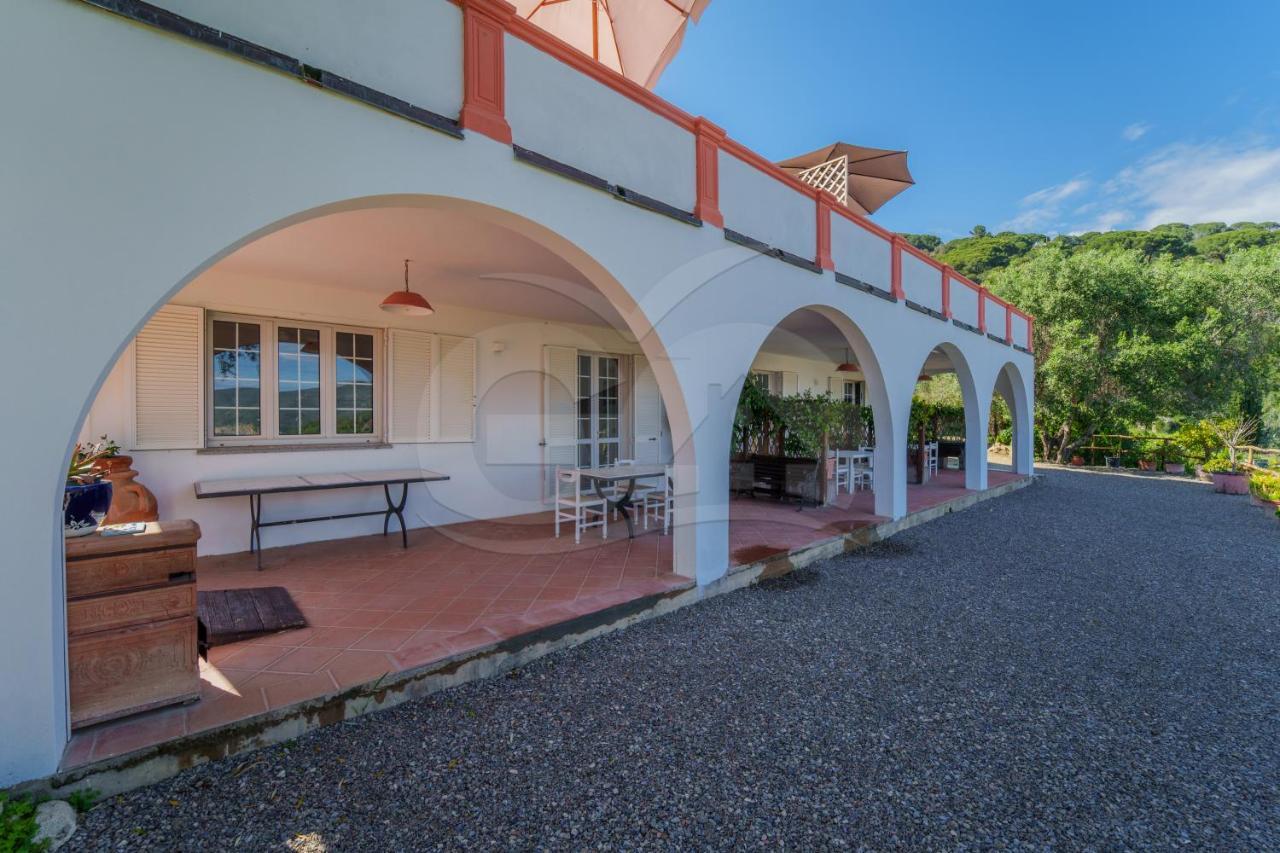 La Palazzina Nel Verde - Goelba Casa Alzi Extérieur photo